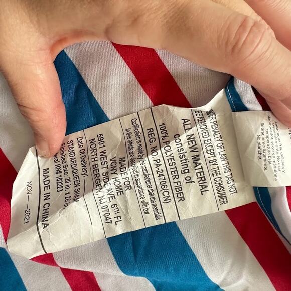 Mainstays Blue Dog Print Quilt 2 Piece Bed Pillow Sham Set Striped Americana - Picture 7 of 8